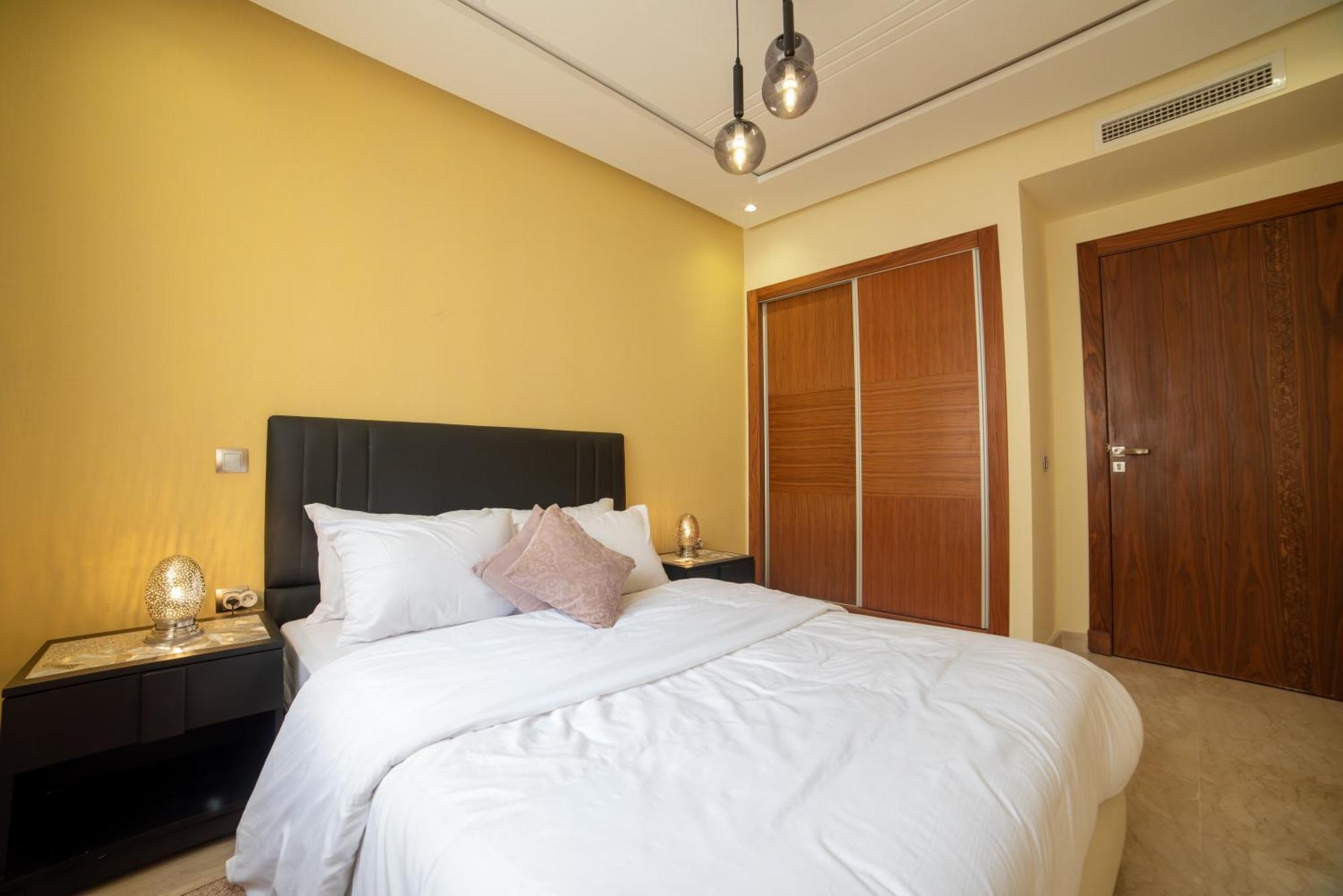 Luxury Seafront Apartment 101Sqm With Wi-Fi And Parking Agadir Dış mekan fotoğraf